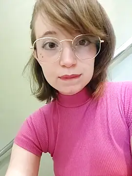 Elise Nyx online show from June 20, 1:25 pm