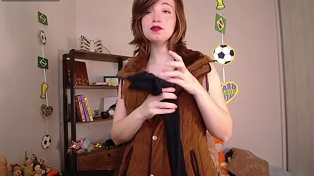 Elise Nyx online show from June 26, 1:04 pm