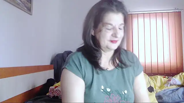 Snapshot of ExtasyMature chatting on November 16, 6:52 am ExtasyMature online show from November 16, 6:52 am