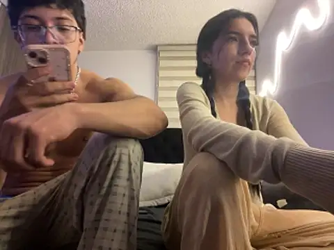 DesireLuxe online show from February 19, 8:54 am