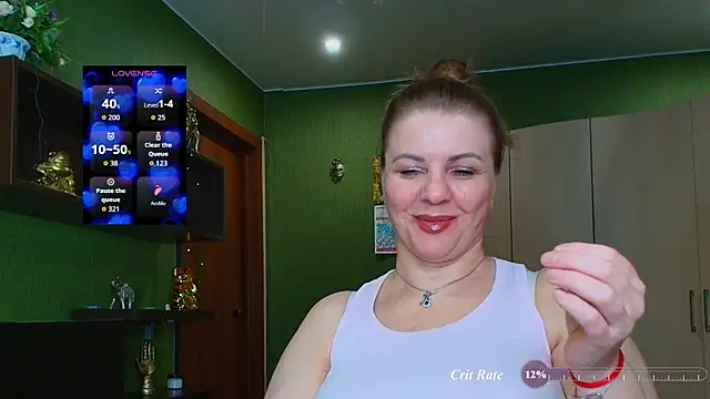 Snapshot of VeronikawGold chatting on July 18, 7:17 pm VeronikawGold online show from July 18, 7:17 pm