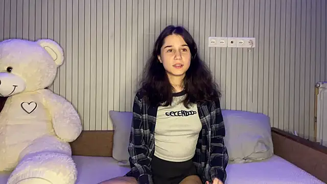 baby lesi online show from March 13, 6:47 pm