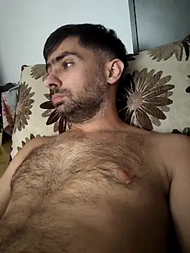 Snapshot of andreiiiii2025 chatting on October 17, 9:45 am andreiiiii2025 online show from October 17, 9:45 am