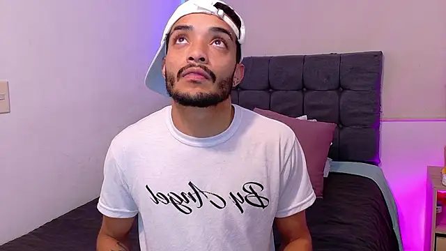 eross chipre  online show from February 26, 2:21 am