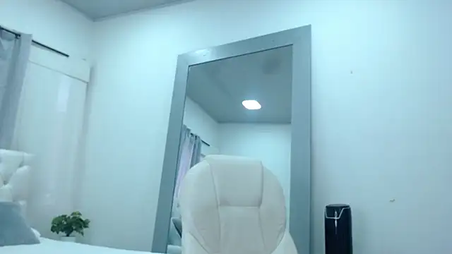 sebastian colle online show from February 25, 3:16 pm