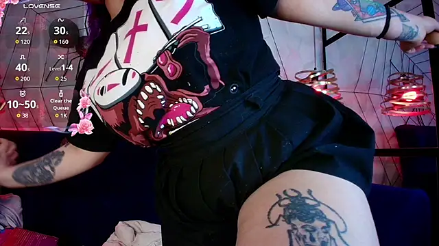 Snapshot of missa_motato chatting on November 10, 4:17 pm missa motato online show from November 10, 4:17 pm