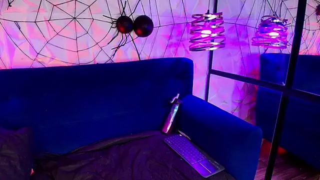 Snapshot of missa_motato chatting on December 14, 11:15 am missa motato online show from December 14, 11:15 am