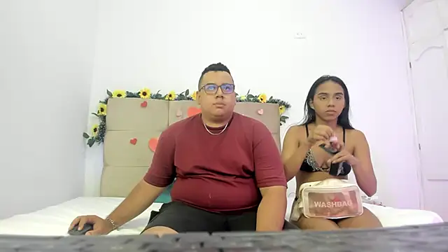 MICHAEL AND SHARON online show from March 18, 2:25 am