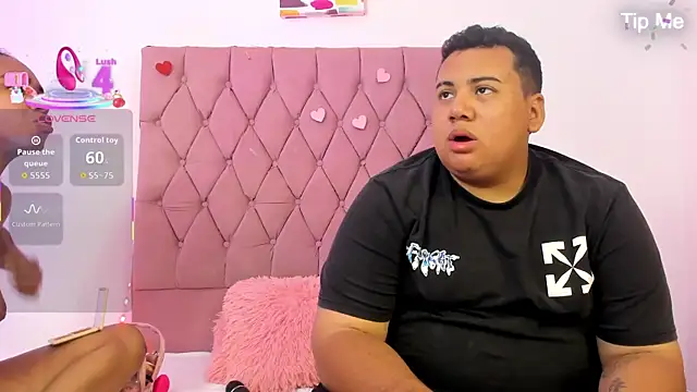 MICHAEL AND SHARON online show from October 13, 4:23 am