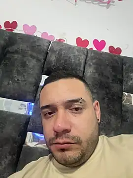 Snapshot of Angelgarcia_ chatting on February 23, 5:12 am Angelgarcia online show from February 23, 5:12 am