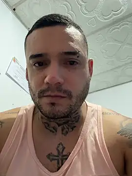 Snapshot of Angelgarcia_ chatting on February 24, 9:09 pm Angelgarcia online show from February 24, 9:09 pm