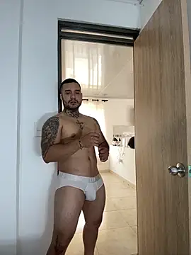 Snapshot of Angelgarcia_ chatting on February 28, 7:35 pm Angelgarcia online show from February 28, 7:35 pm