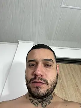 Snapshot of Angelgarcia_ chatting on March 23, 12:04 am Angelgarcia online show from March 23, 12:04 am