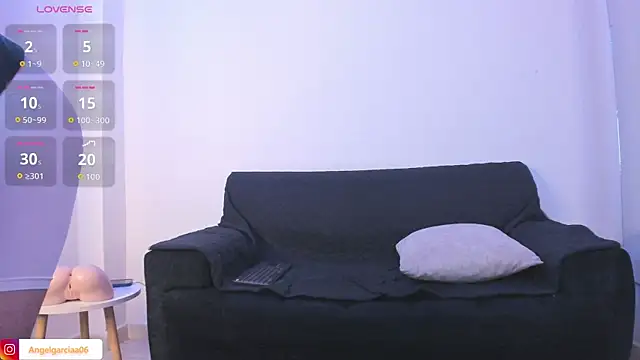 Snapshot of Angelgarcia_ chatting on October 26, 6:03 pm Angelgarcia online show from October 26, 6:03 pm