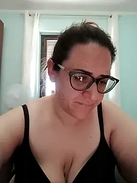 Dolcecurvy online show from July 5, 1:51 pm