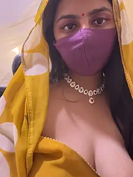 Snapshot of Dishasarmaa05 chatting on November 18, 4:00 pm Dishasarmaa05 online show from November 18, 4:00 pm