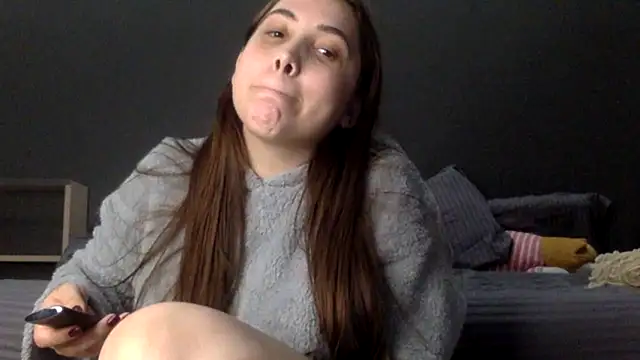 bysinka18 online show from May 14, 6:26 pm