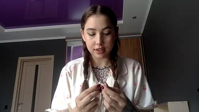 bysinka18 online show from May 19, 12:55 pm