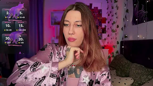 Snapshot of Dita_Redrum chatting on November 25, 2:22 am Dita Redrum online show from November 25, 2:22 am