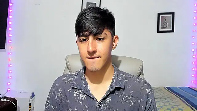 Snapshot of babymaik chatting on October 28, 10:23 pm babymaik online show from October 28, 10:23 pm