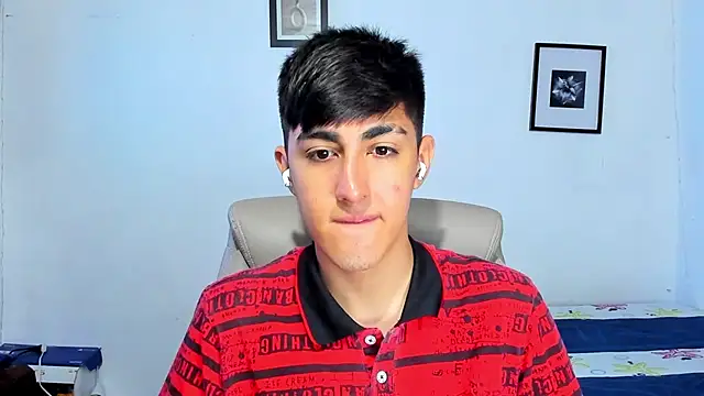 Snapshot of babymaik chatting on December 3, 2:15 pm babymaik online show from December 3, 2:15 pm