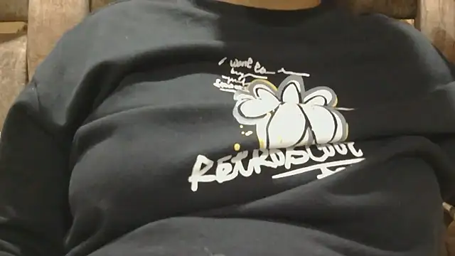 MilkyQueen69 online show from February 13, 5:42 pm