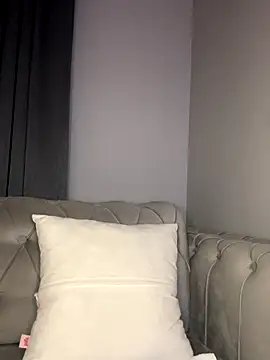 Snapshot of laraaaaaa chatting on October 27, 4:55 pm laraaaaaa online show from October 27, 4:55 pm