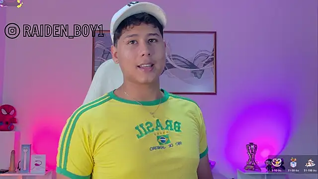 Snapshot of Raiden__Boy chatting on December 18, 1:22 am Raiden Boy online show from December 18, 1:22 am