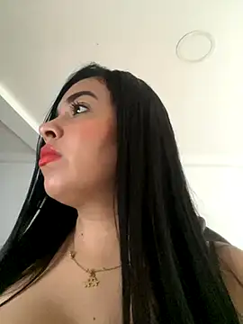 Snapshot of _SARA_69 chatting on October 18, 12:39 pm  SARA 69 online show from October 18, 12:39 pm