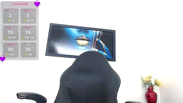 Snapshot of jymena_xxx chatting on November 7, 7:14 pm jymena xxx online show from November 7, 7:14 pm