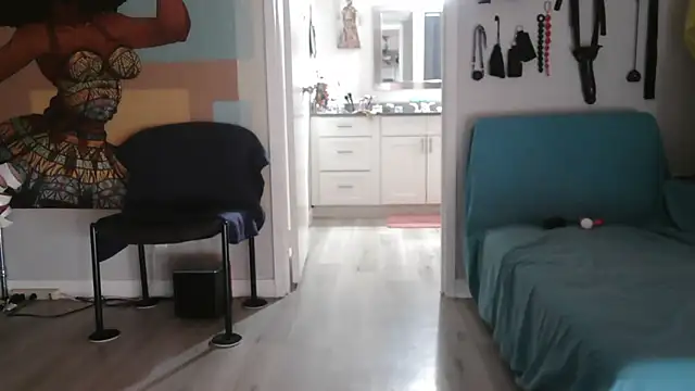 Queenanitadix online show from October 16, 11:39 pm