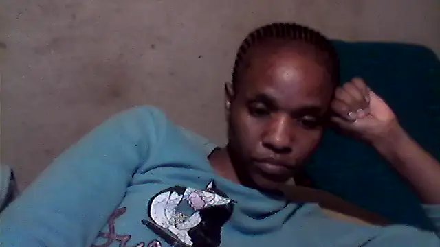 Snapshot of sexybigass31 chatting on July 2, 3:23 am sexybigass31 online show from July 2, 3:23 am