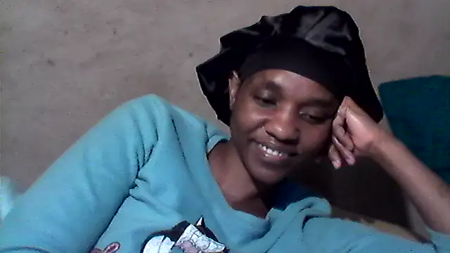 Snapshot of sexybigass31 chatting on July 14, 11:10 pm sexybigass31 online show from July 14, 11:10 pm