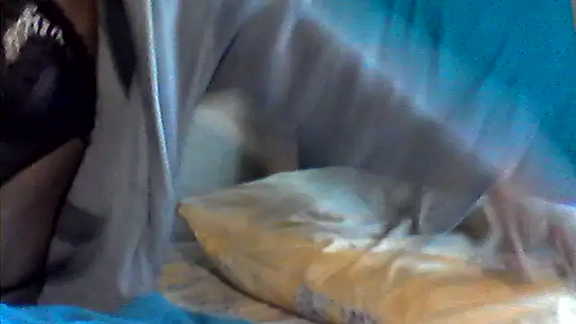 Snapshot of sexybigass31 chatting on July 17, 7:04 am sexybigass31 online show from July 17, 7:04 am