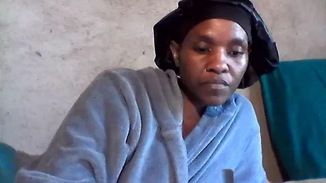 Snapshot of sexybigass31 chatting on July 21, 6:38 am sexybigass31 online show from July 21, 6:38 am