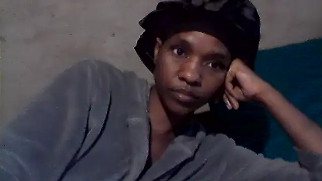 Snapshot of sexybigass31 chatting on July 24, 4:54 am sexybigass31 online show from July 24, 4:54 am