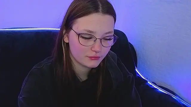 Snapshot of milliedoll chatting on October 2, 3:13 am milliedoll online show from October 2, 3:13 am