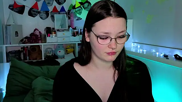 Snapshot of milliedoll chatting on October 26, 11:27 am milliedoll online show from October 26, 11:27 am