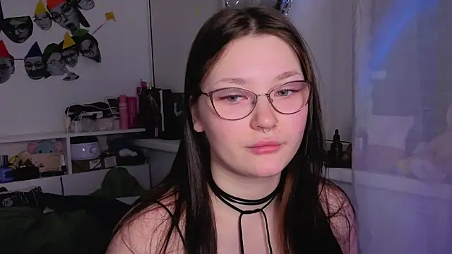 Snapshot of milliedoll chatting on November 12, 2:01 am milliedoll online show from November 12, 2:01 am