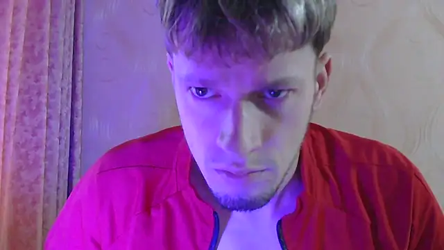 Snapshot of frama666 chatting on November 10, 2:16 pm frama666 online show from November 10, 2:16 pm