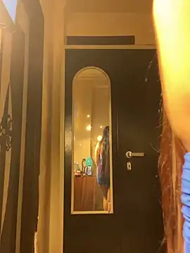 isha sassy online show from March 1, 9:59 pm