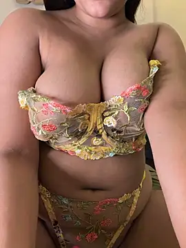 isha sassy online show from March 21, 4:54 pm