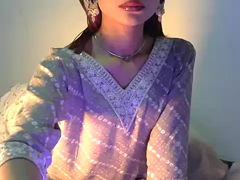 Snapshot of _luckylips chatting on March 21, 11:48 am luckylips online show from March 21, 11:48 am