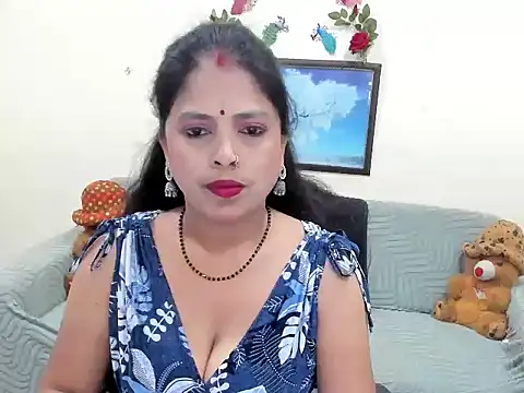 leahgotiii online show from June 8, 3:07 am