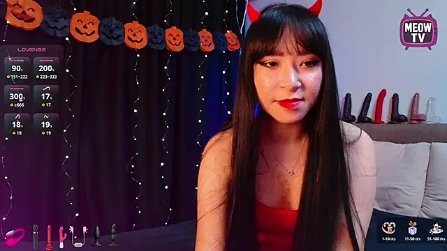 Snapshot of miyakimi0101 chatting on October 27, 2:04 am miyakimi0101 online show from October 27, 2:04 am