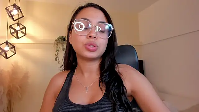 Snapshot of Lucia_Brown_ chatting on June 25, 7:51 pm Lucia Brown online show from June 25, 7:51 pm