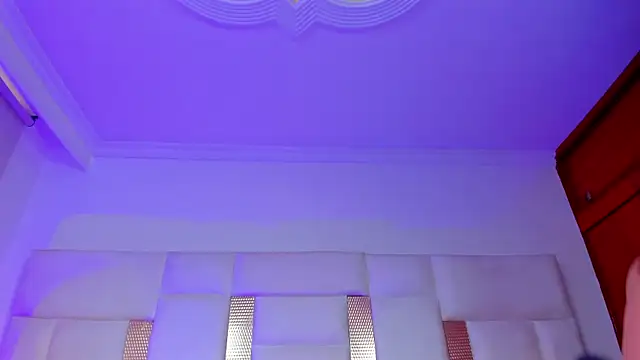 SteffyMontes online show from January 5, 5:38 pm