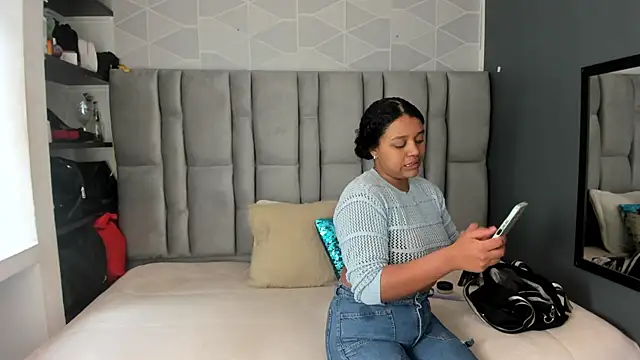 Snapshot of Natasha_rose__ chatting on November 19, 7:36 pm Natasha rose online show from November 19, 7:36 pm