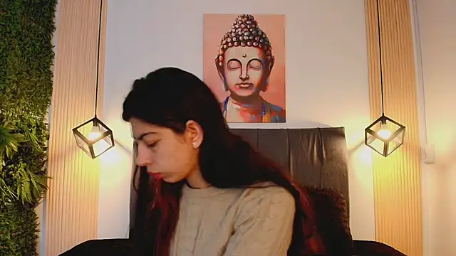 Cassie bloom online show from December 19, 8:05 pm