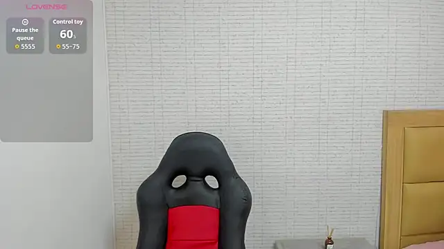 Snapshot of MEGANZARICK chatting on September 29, 12:32 pm MEGANZARICK online show from September 29, 12:32 pm